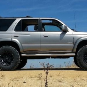 3" suspension lift with 33" tires