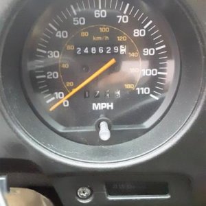 1989 FJ62 Landcruiser 4.0L auto 248K beautiful truck, running strong