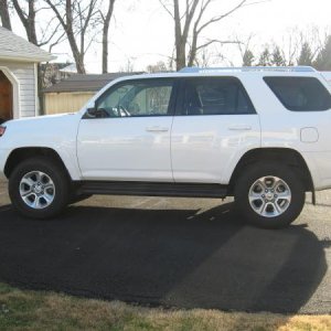 18 4runner Front Bilstein  016