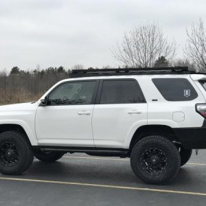 285/75r17 Falken Wildpeak A/T3W's fill out the wheel wells a little better than the 285/70 G2's
