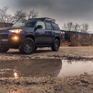 Trains, rain, 4Runner