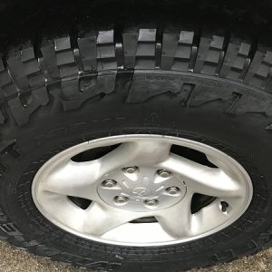 Falken Wildpeak 265 75 16
