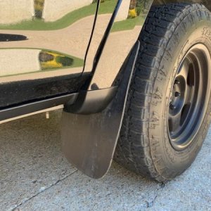 Passenger rocker panel and front cap