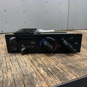 Manual AC contol