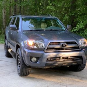 4Runner pass front