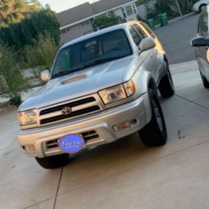 oil changed, washed and looking good ;)