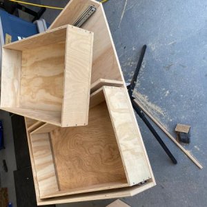 simple drawers with 1/2 inch baltic all around. No fancy joints here.