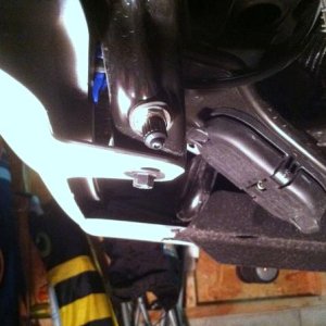 Left Schrader valve T4R (2)