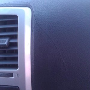 Dye Guy Inc.
Before photo

Toyota 4Runner
Typical dash cracking on 4Runner