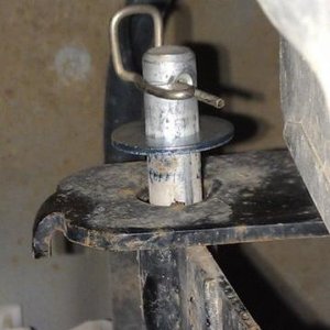 Added washer and adjusted cotter pin for tighter fit