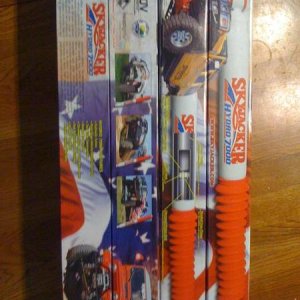 Skyjacker 7000 Front Shocks 
Skyjacker 8000 Rear Shocks