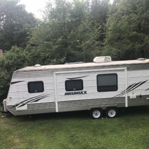 Side shot of 30' 8" Innsbruck Lite