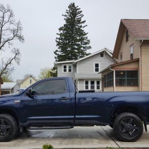 2010 Regular Cab Tundra w/ 5.7 8' bed 4x4 flex fuel