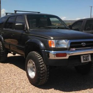 4runner 1997 limited  daily driver 250k miles