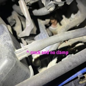 4runner hose with crack
