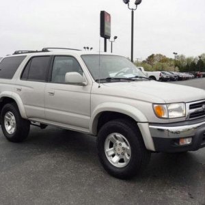 2000 4Runner SR5 RWD