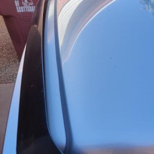 Hood grill seal2