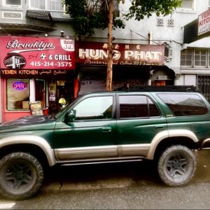 Sorry to see the Hung Phat Bakery has closed, but then you gotta be a thrillseeker to visit that hood.