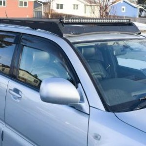Prinsu Roof Rack and light bar