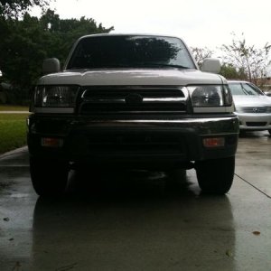black emblem
black side markers