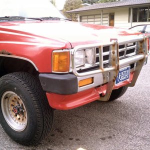Front grill guard.  Aka, the Deerslayer.