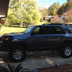 Side view of N-Fab Step Bars