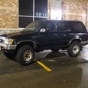 95 4runner SR5 3.0L auto.
