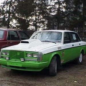 88 volvo, this was my way to waste lots of money on paint and stuff... It was eventually destroyed and sent to the scrap yard.