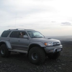 38´15,5 AT. Body lift 4 inch. Body moved 2 inc back.rear axle moved backwards 7 inch.