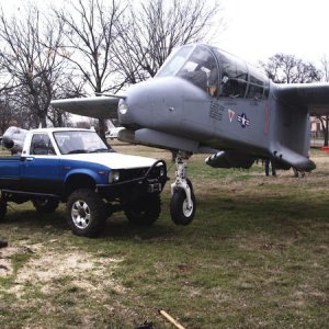 I used my Sequoia and My little 1980 hilux to Right 5 Planes