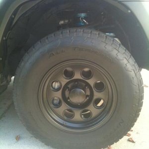 Black Locking Lug Nuts
