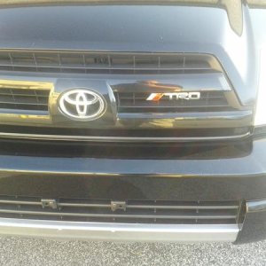 another shot of the TRD grille emblem
