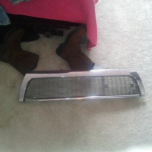 flush grille for sale... its basically a half sotashi mod all the grille has been cut out and i havent had time to finish and i dont have my 3g anymor