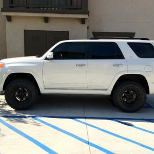 4-Runner w/ Konig Countersteer Type X wheels.