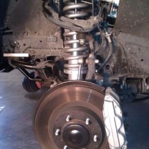Swaybar end links reconnected.