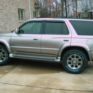 265 70 R17 BFG all terrain TAKO