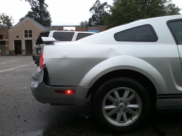 '06 mustang.