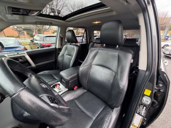 07.Interior Driver