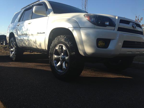 (1) New tires: BFG KO2 - 255/70/18