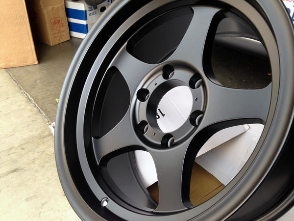 17x8.5" FN Wheels Five Star - Matte Black
