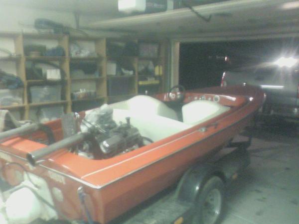 1977 Kachina 18ft jet boat, 455 oldsmobile , berkley outdrive, stupid fast 0-70 in about 3 sec... SOLD before move to TN