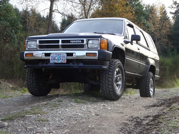 1987 SR5
