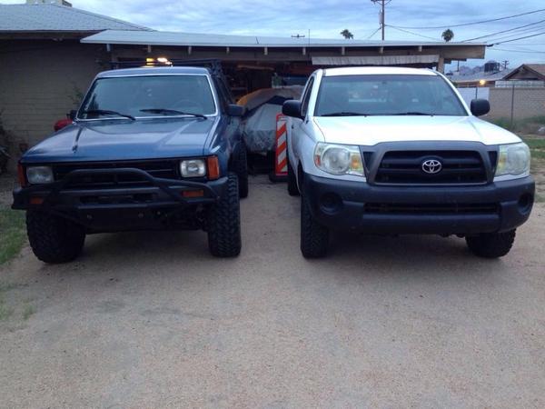 1989 4Runner and Tacoma sitting out ready to paly
