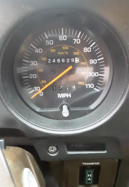 1989 FJ62 Landcruiser 4.0L auto 248K beautiful truck, running strong