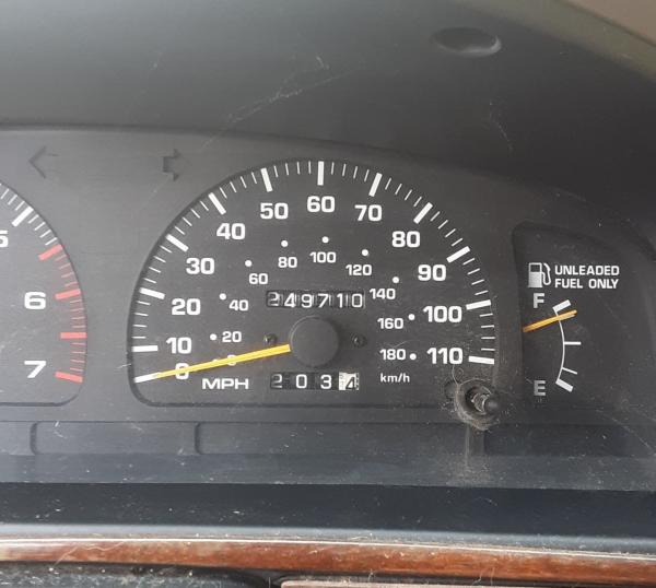 1997 4Runner 3.4 auto 4X4 Off road due to frame, still runs and drives