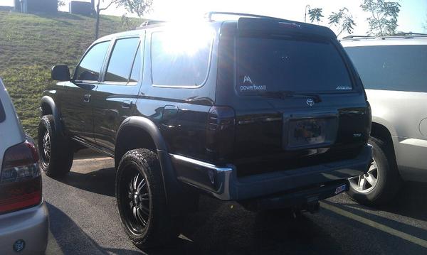 1999 sr5 4wd 4runner with 4 inch toytec lift kit and 275/55 20's, all blacked out
