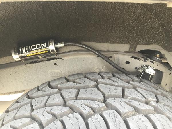2.0 Remote Reservoir Rear Shock
