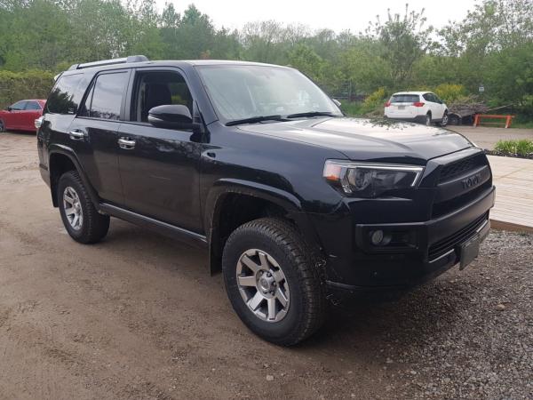 2.5 inch lift/leveling spacer and airbags installed