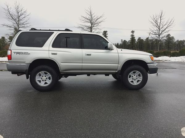 20% front tint, Sony Stereo...100K