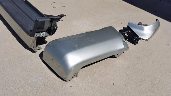 2000 4Runner rear bumper   right wing